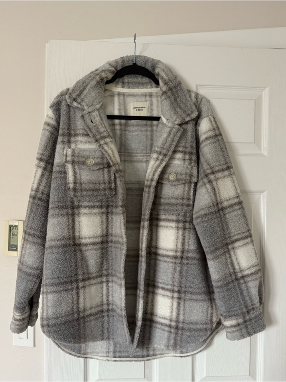 Abercrombie & Fitch Gray and White Plaid Teddy Shacket